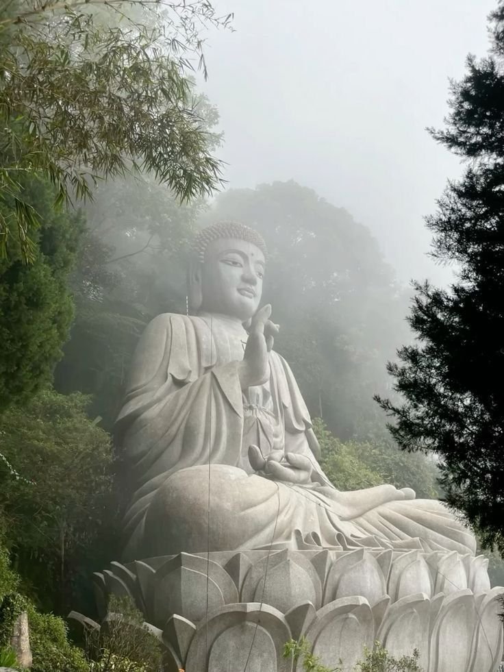Buddha Statue Download Wallpapers